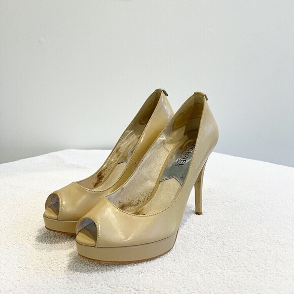 Michael Kors Beige Heels Womens 5.5 Open Toe Patent Leather Stiletto Platform - Picture 1 of 12